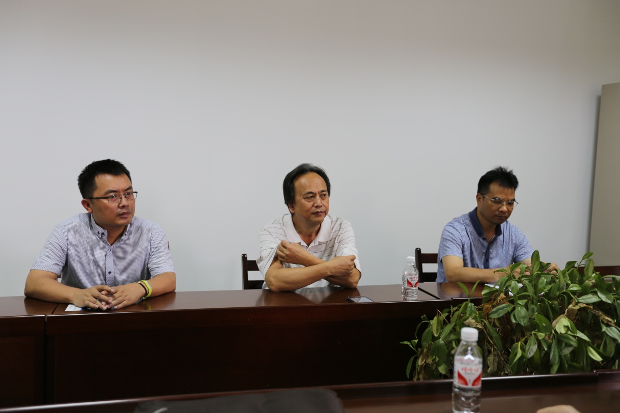 合作共赢｜梧州中恒集团黄宇声副总经理率队到我中心洽谈中医药研究服务合作